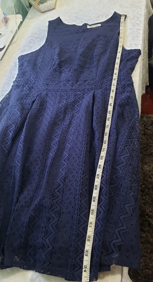 Montau LA - Navy Blue Lacy A line dress Size Large - Picture 7 of 10